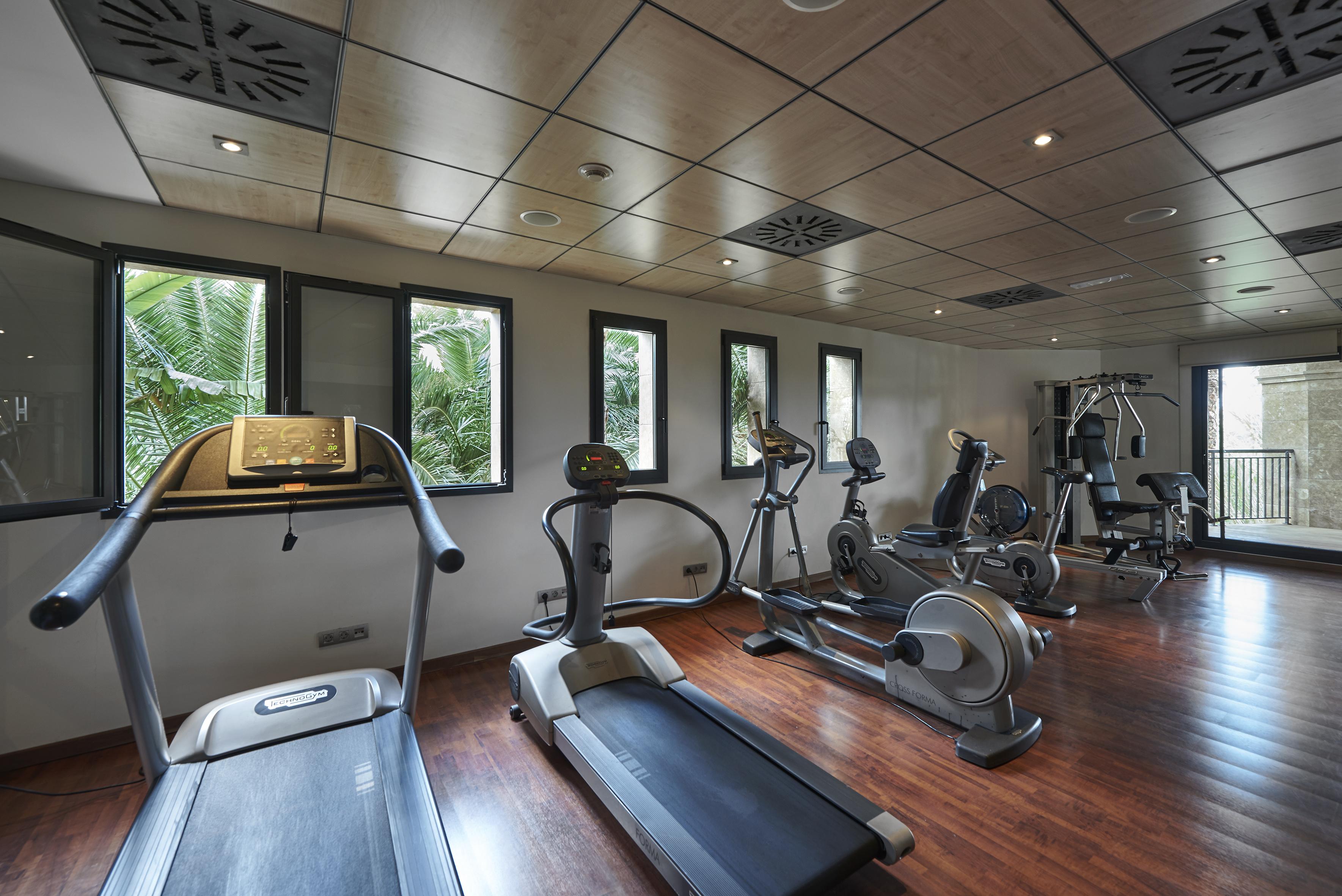 Insotel Fenicia Prestige Suites & Spa Santa Eularia des Riu Exteriör bild