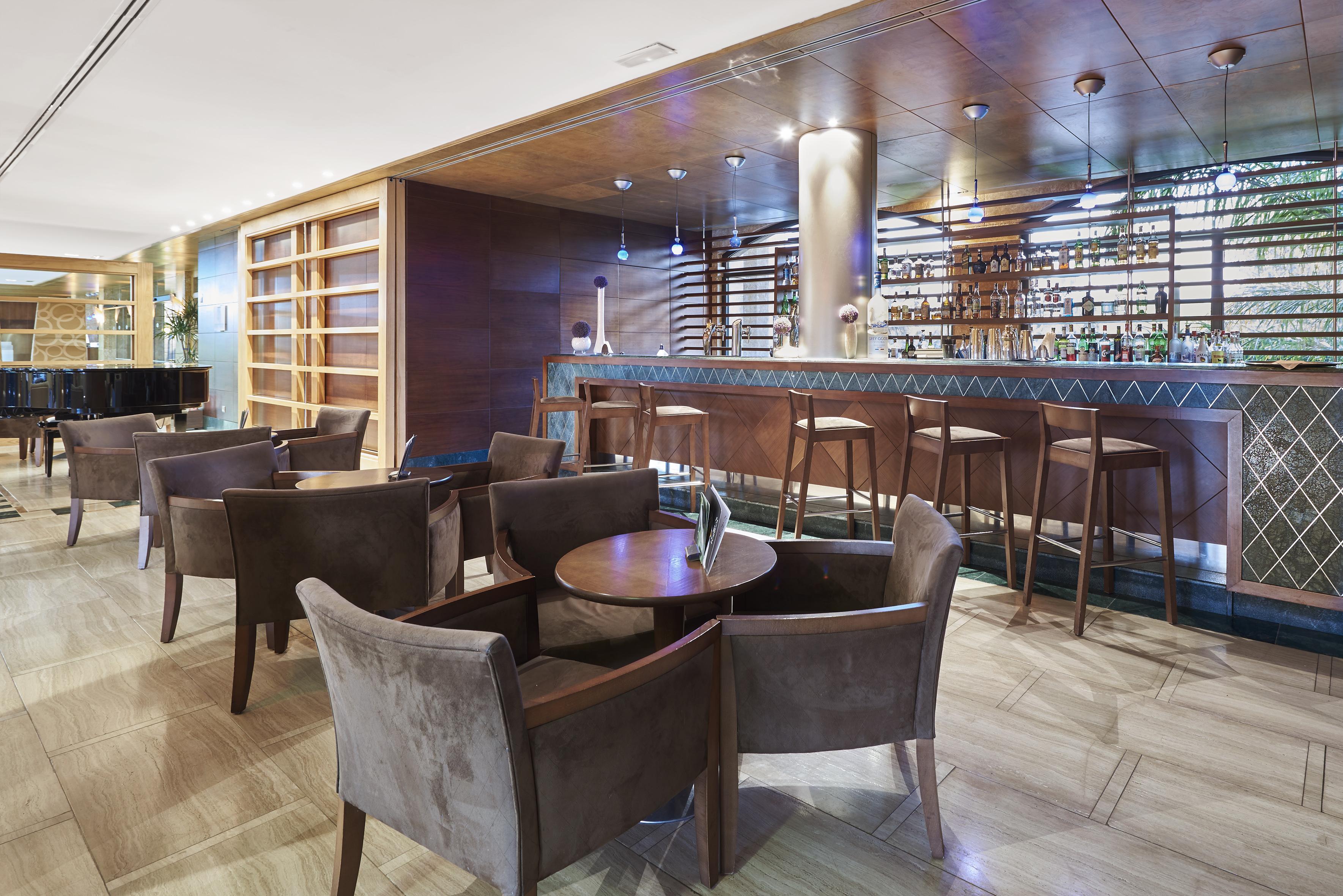 Insotel Fenicia Prestige Suites & Spa Santa Eularia des Riu Exteriör bild